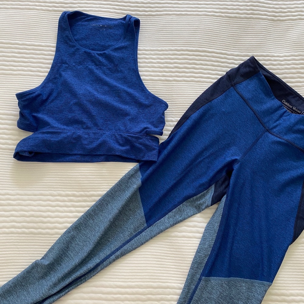 Outdoor Voices 3/4 tri-tone legging Slashback crop